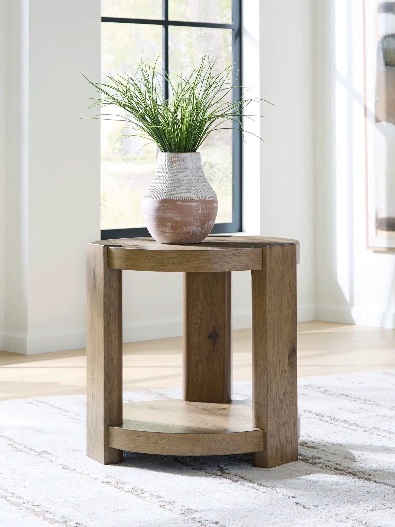 Flangren - Round End Table - Light Brown by Unique Piece Furniture