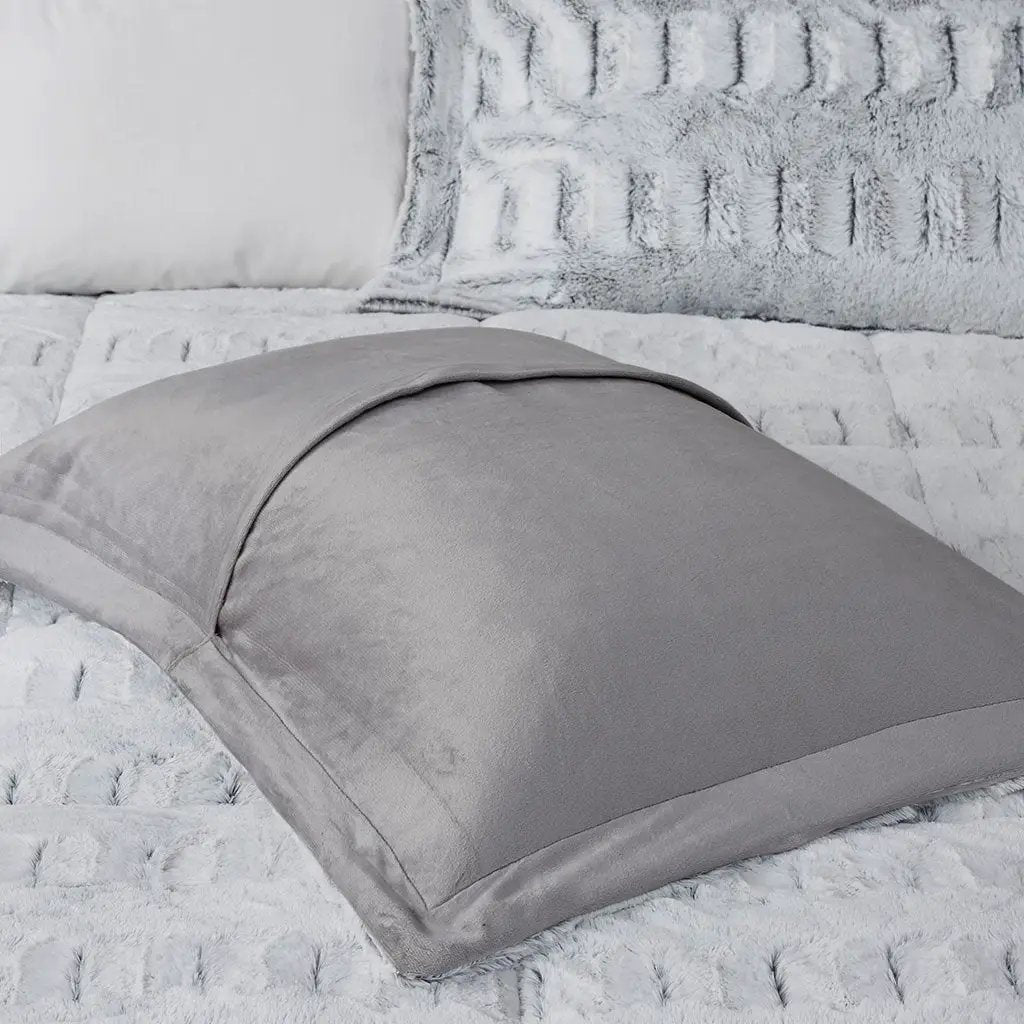 King/Cal King Back Print Long Fur Comforter Mini Set by HouseOfZazla
