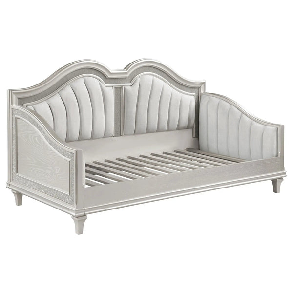 Evangeline Upholstered Twin Daybed Silver Oak