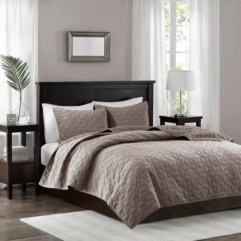 3 Piece Velvet Quilt Set Taupe Full/Queen by HouseOfZazla