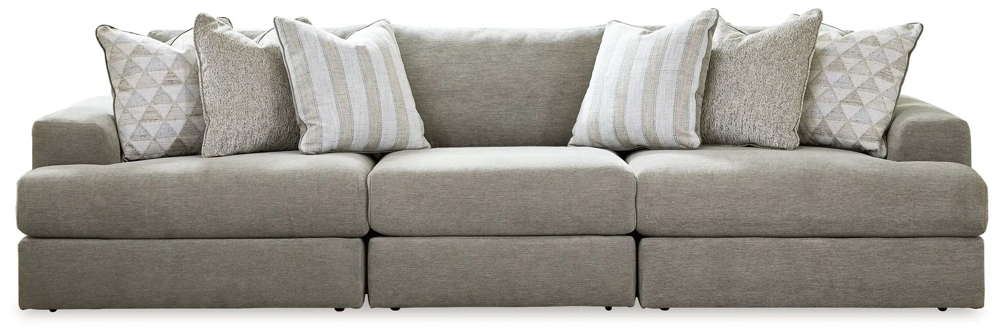 Avaliyah - Sectional by Unique Piece Furniture
