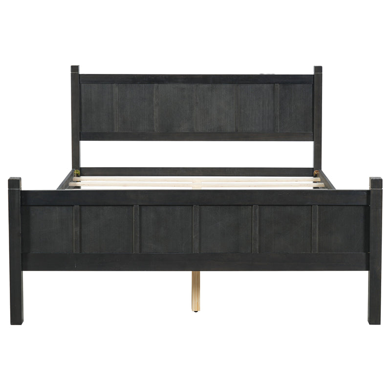 Queen Size Flat Panel Bed with Headboard & Footboard by HouseOfZazla