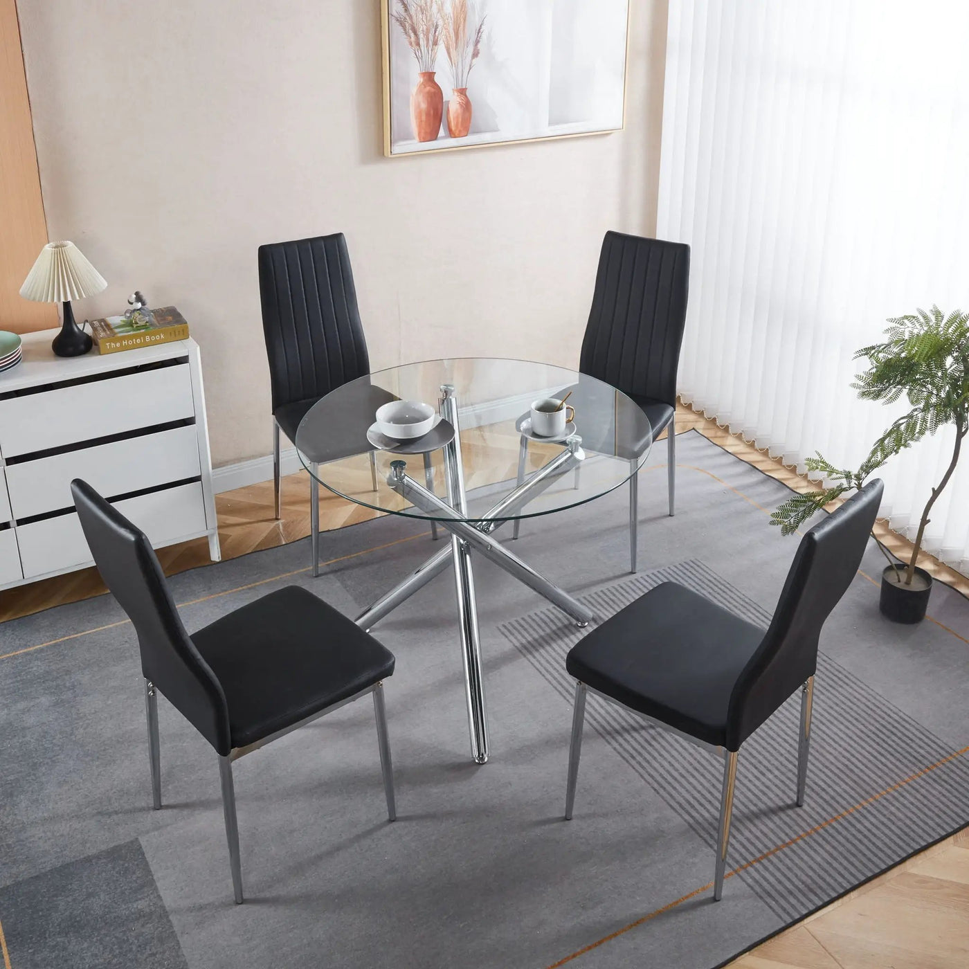 Minimalist Design Dining Chair (Set of 4) by HouseOfZazla