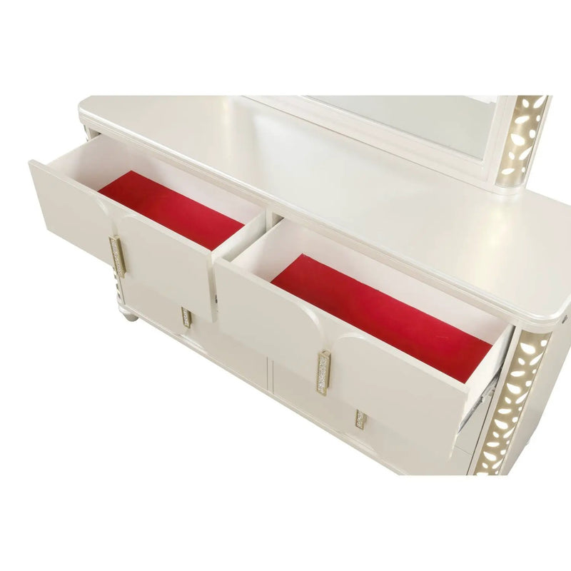 Cinderella - Bedroom Set With LED by HouseOfZazla