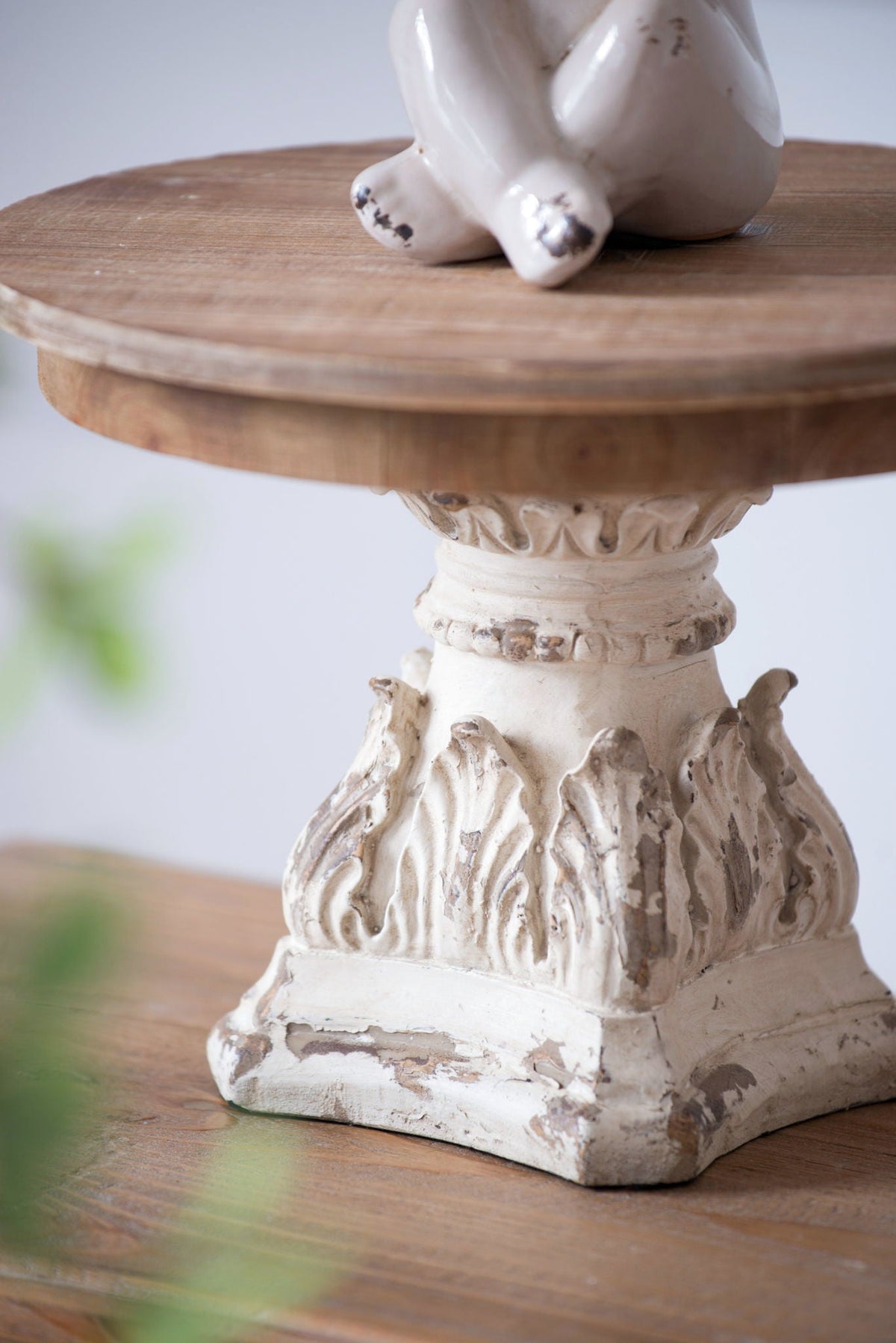 Wood Cake Stand With Magnesium Base - Cream / Brown, photo 6 of 9