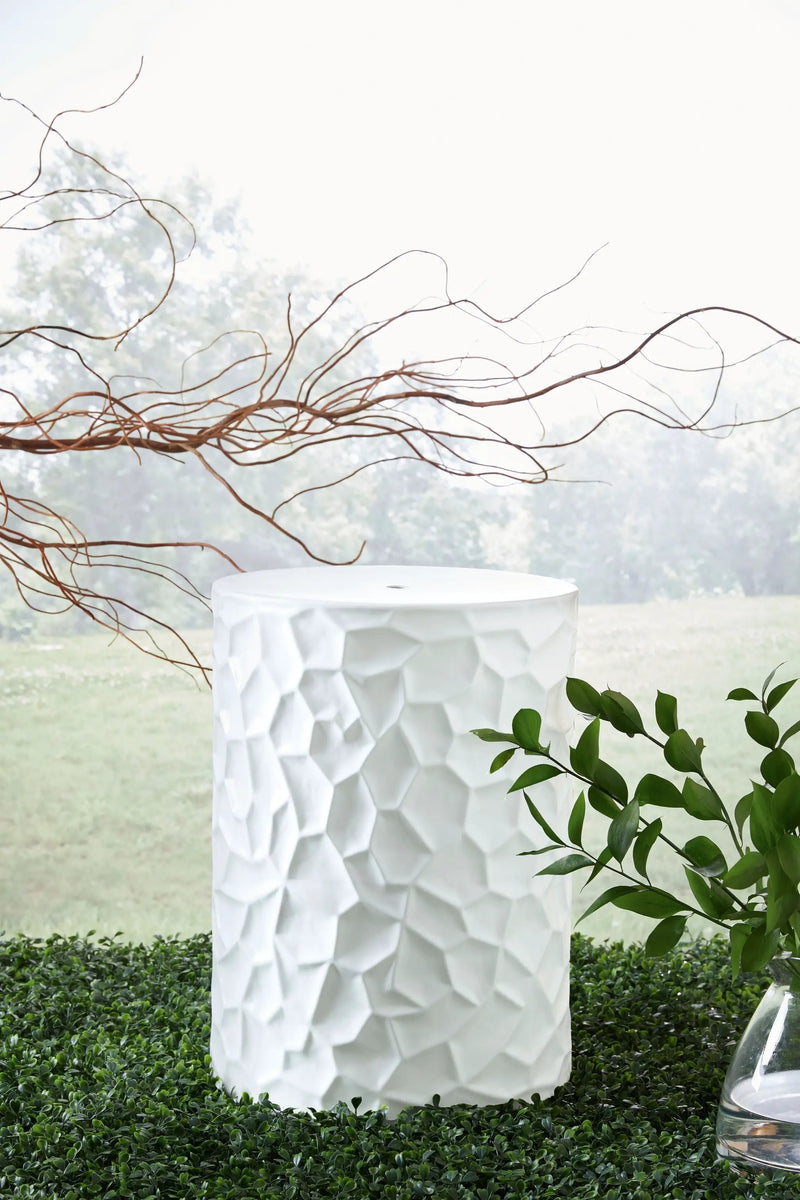 Jungrove - Stool - White by Unique Piece Furniture