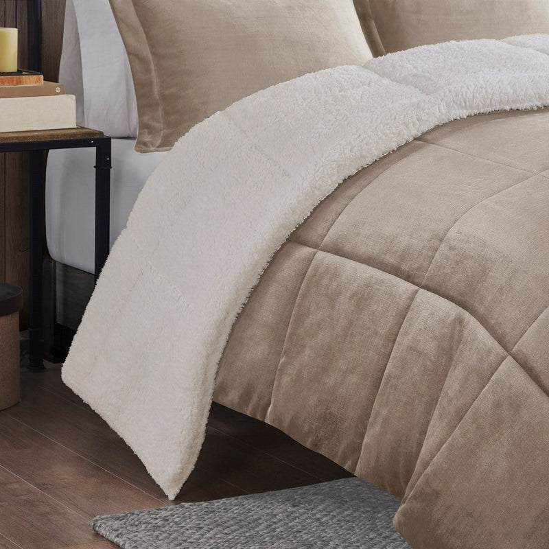 Full/Queen Plush to Sherpa Down Alternative Comforter Set by HouseOfZazla