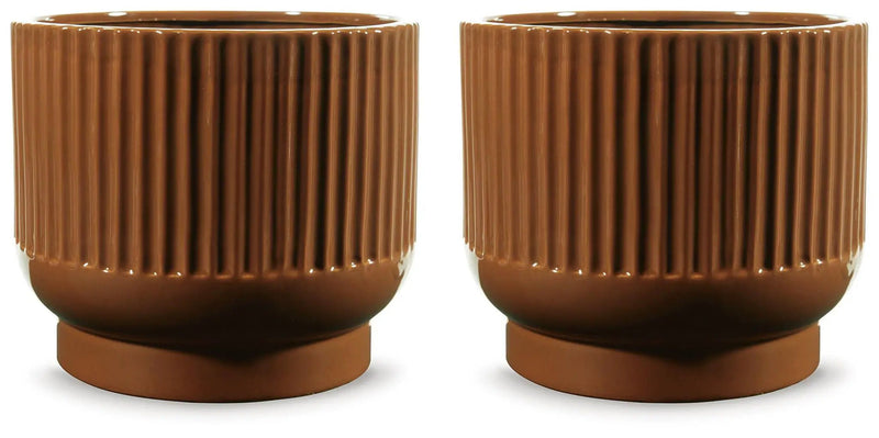 Avalyah - Vase by Unique Piece Furniture