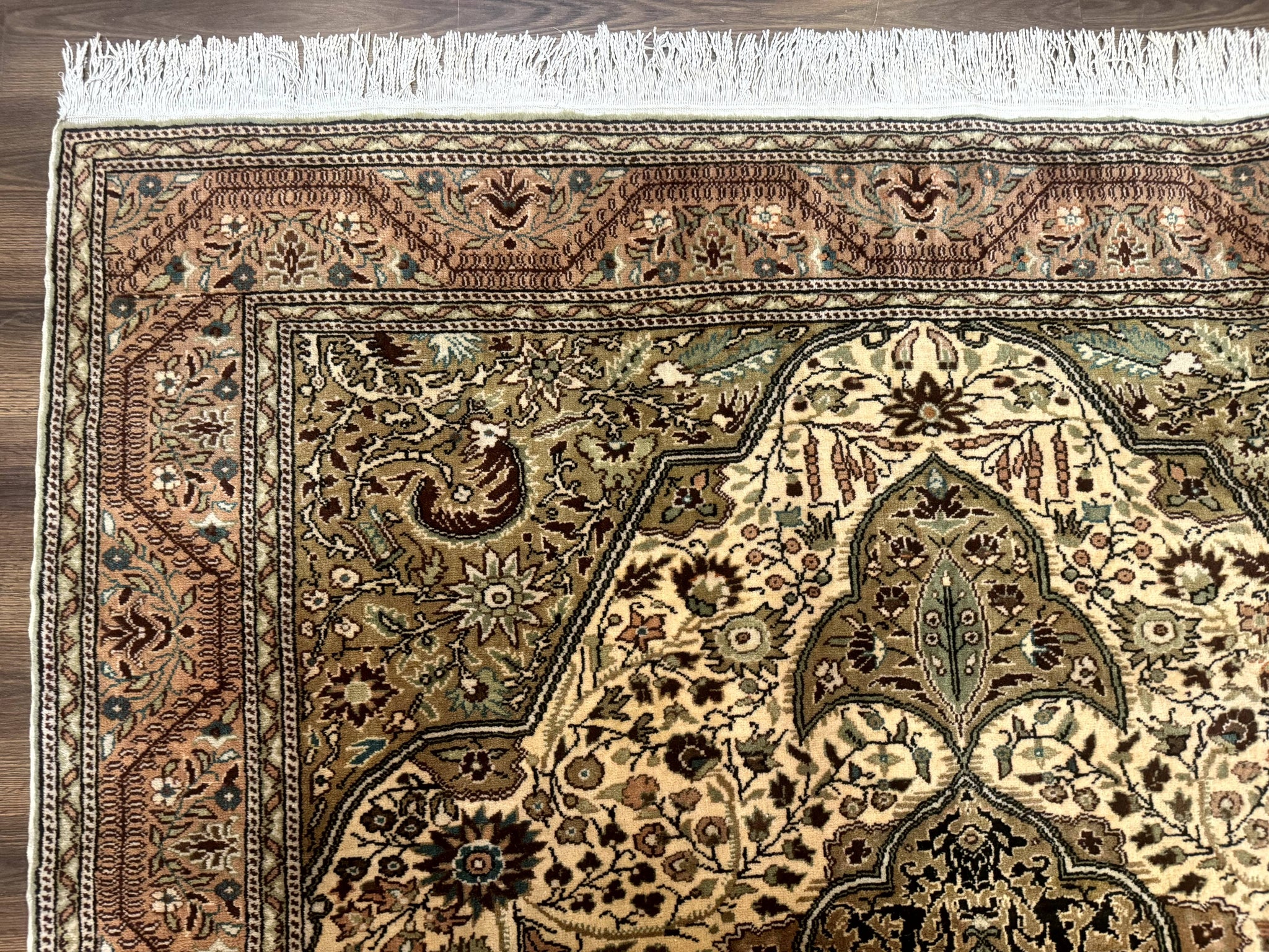 Turkish Sivas Rug 6x9, Floral Medallion, Vintage Handmade Wool Carpet by Jewel Rugs