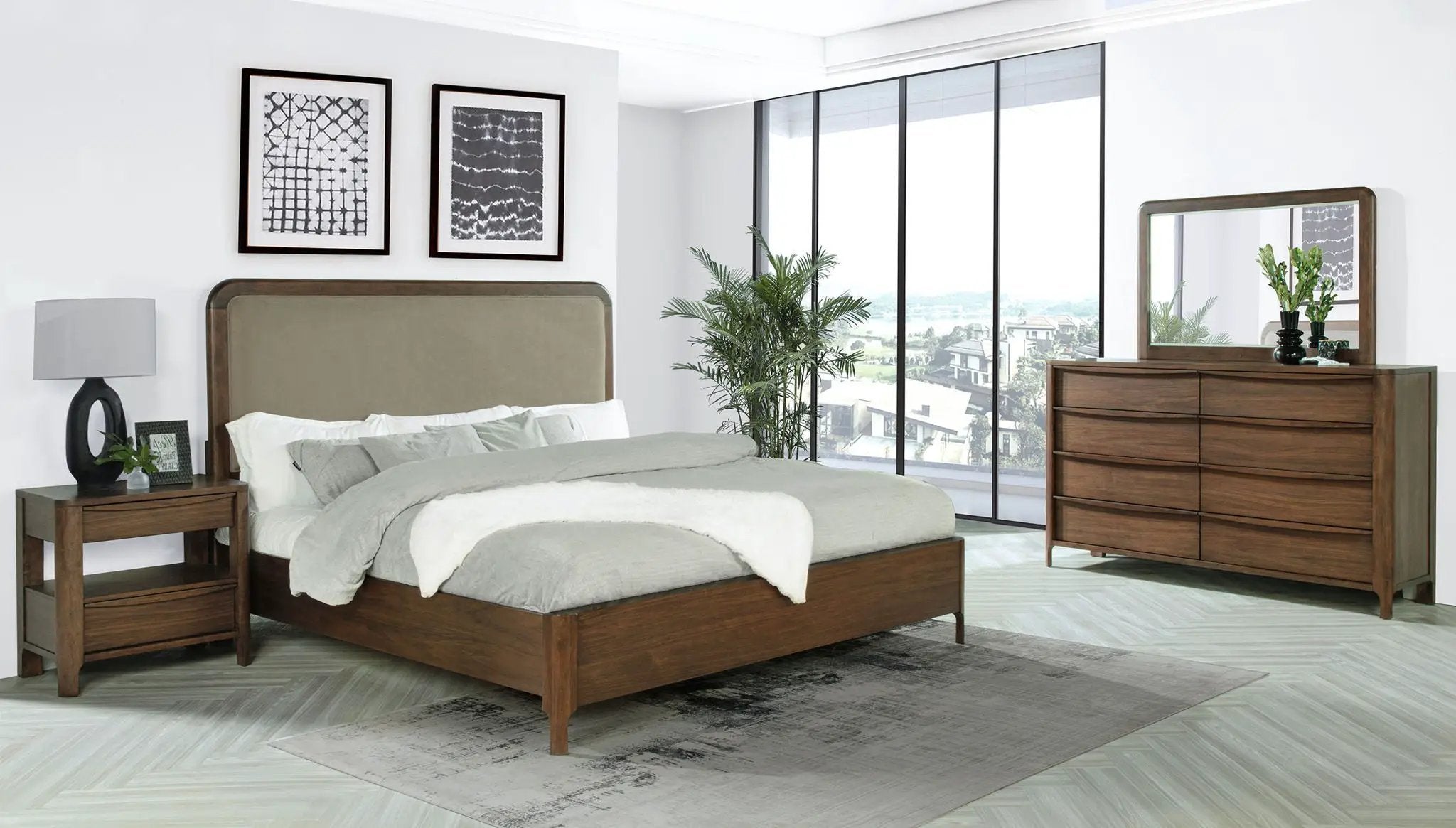Maderia 4-piece Queen Bedroom Set Walnut by Unique Piece Furniture