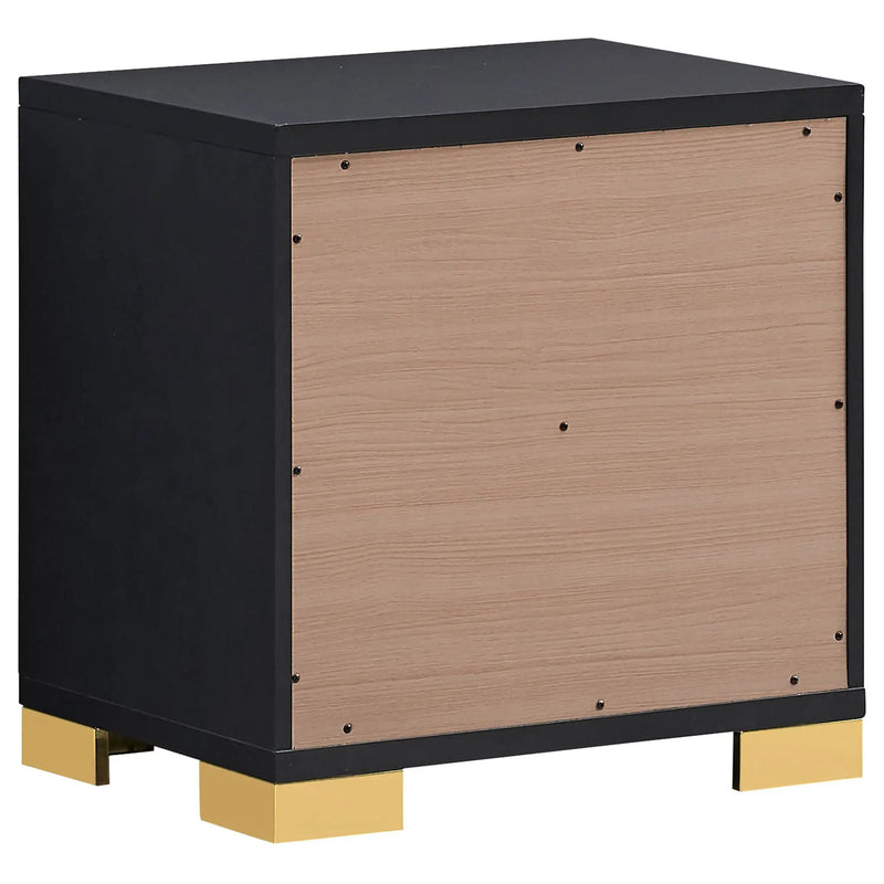 Marceline 4-piece Queen Bedroom Set Black by Unique Piece Furniture