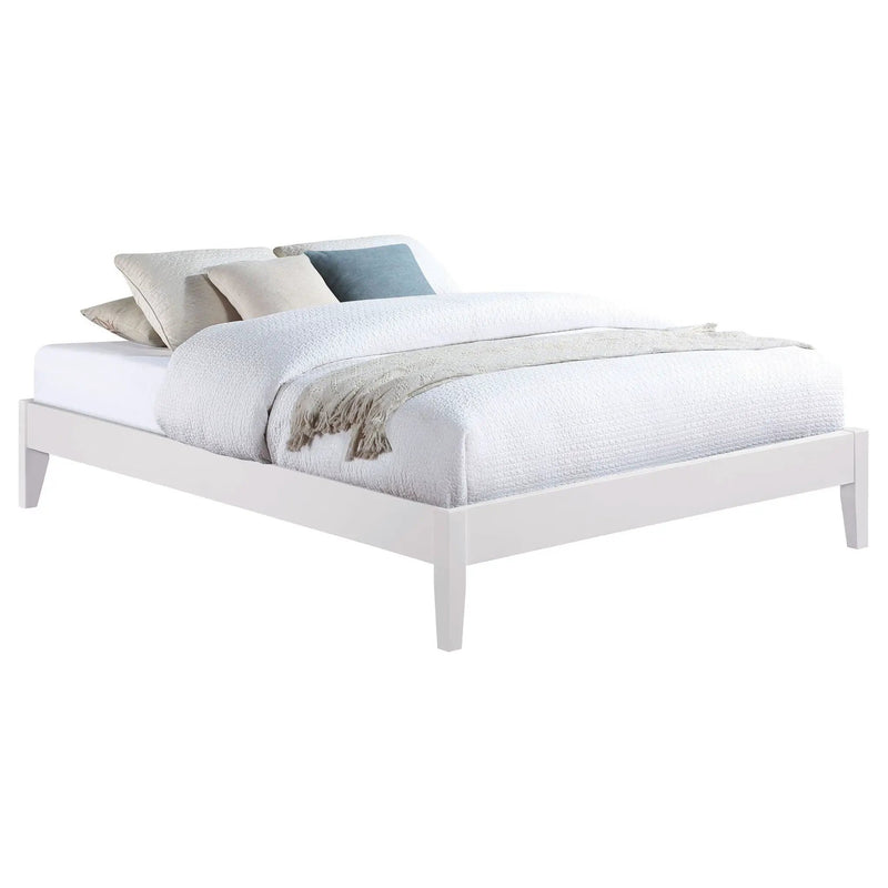 Hounslow Queen Universal Platform Bed White by Unique Piece Furniture