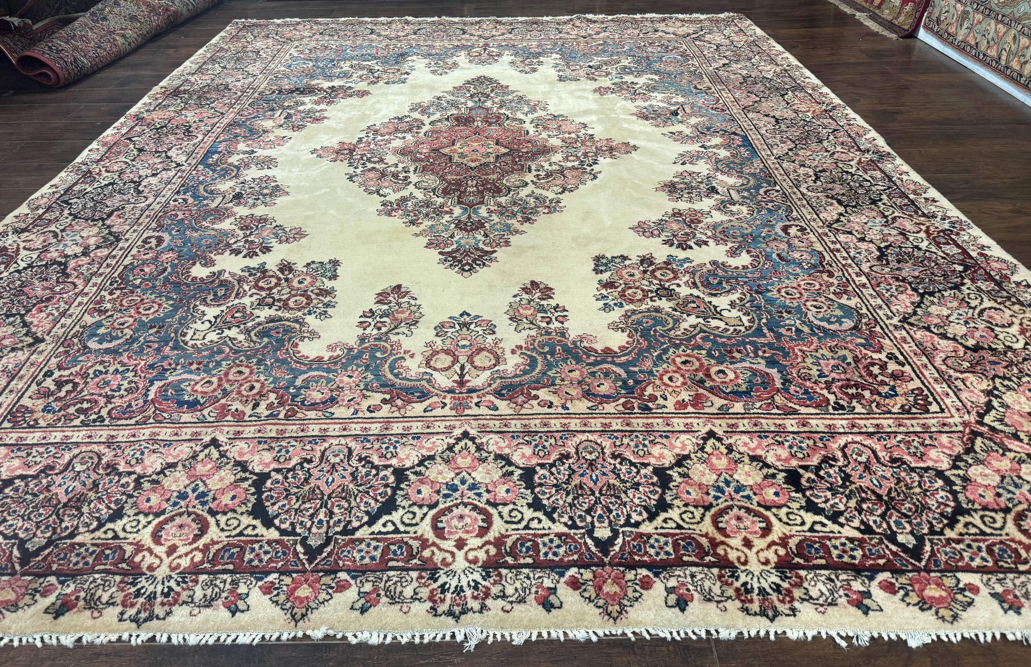 Persian Sarouk Rug 9x12, Ivory & Blue, Semi Open Field by Jewel Rugs