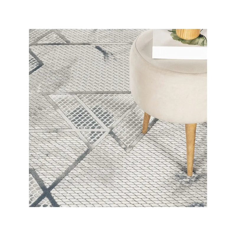 Geometrix - 5'3" X 7'3" Area Rug & Geometric, 3D Effect - Ivory / Gray by Unique Piece Furniture