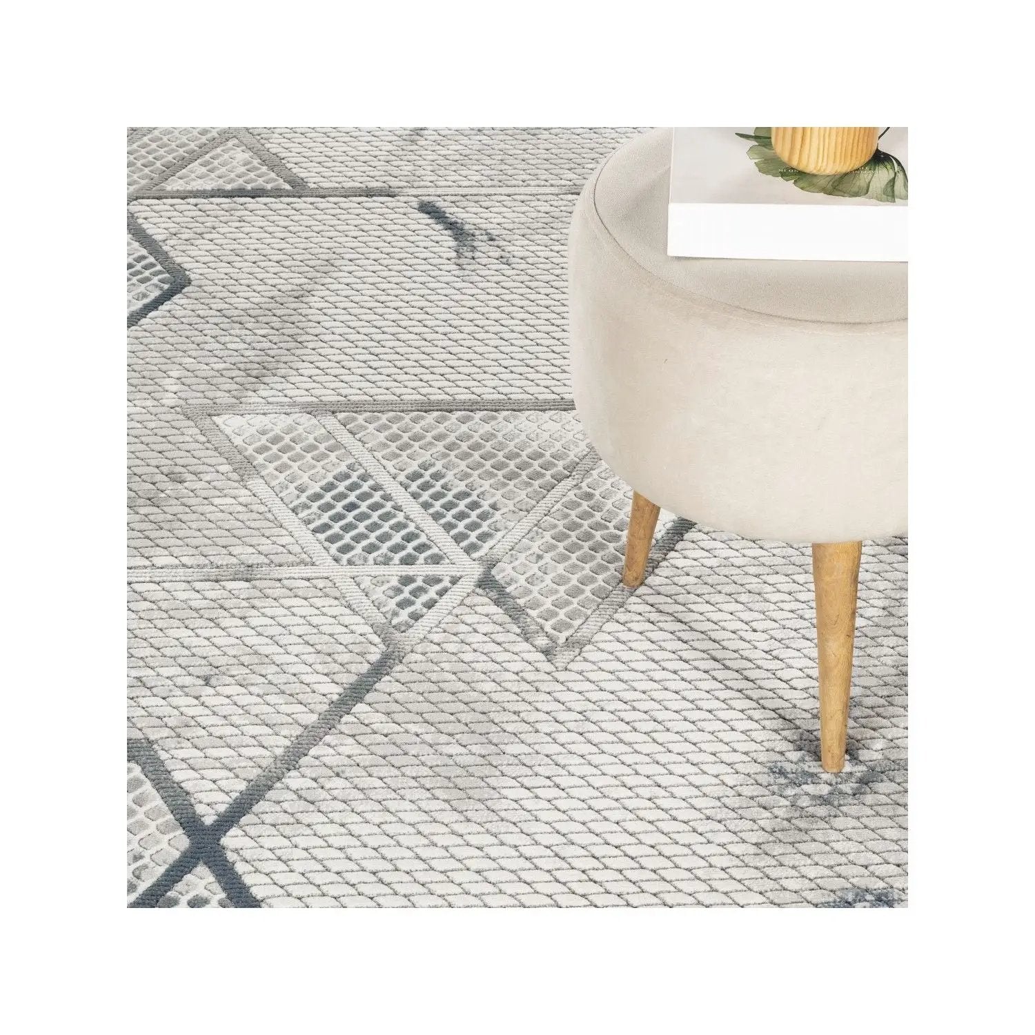 Geometrix - Rug With Geometric Effect by HouseOfZazla