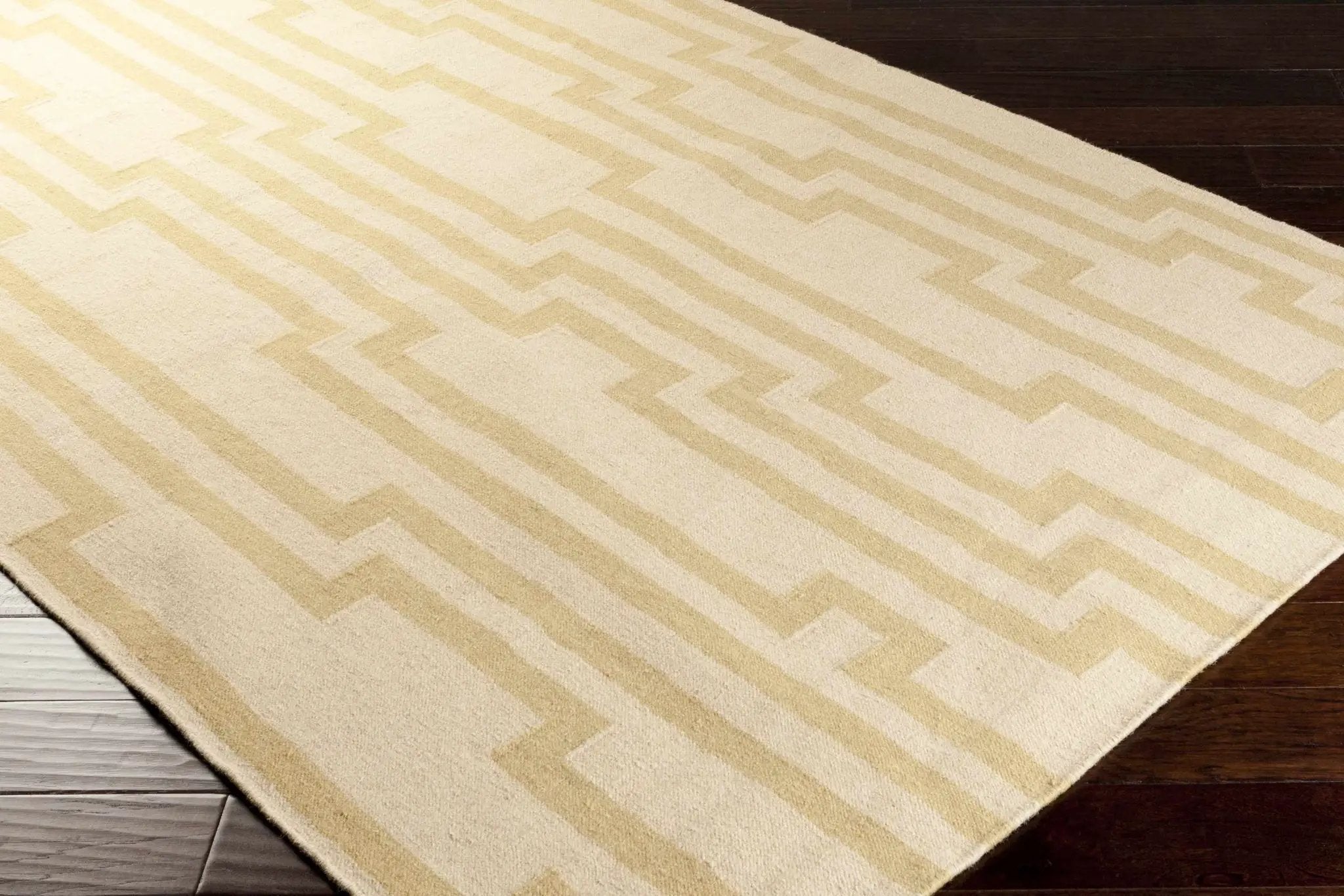 Dale Area Carpet - Clearance by Boutique Rugs