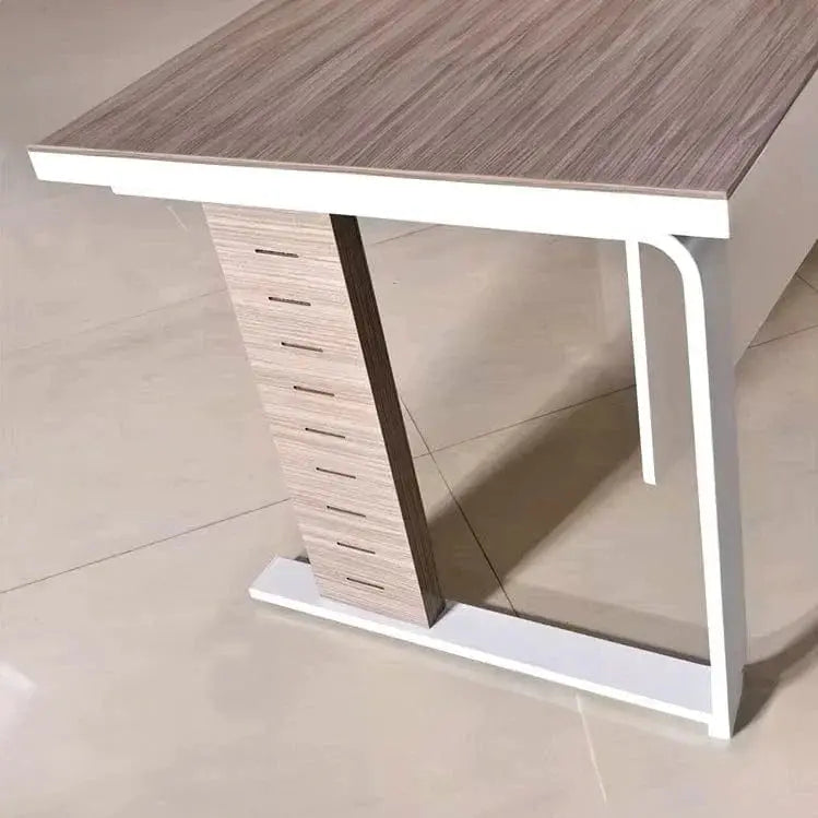 Halley · Modern L-Shaped Desk by Arc Grove