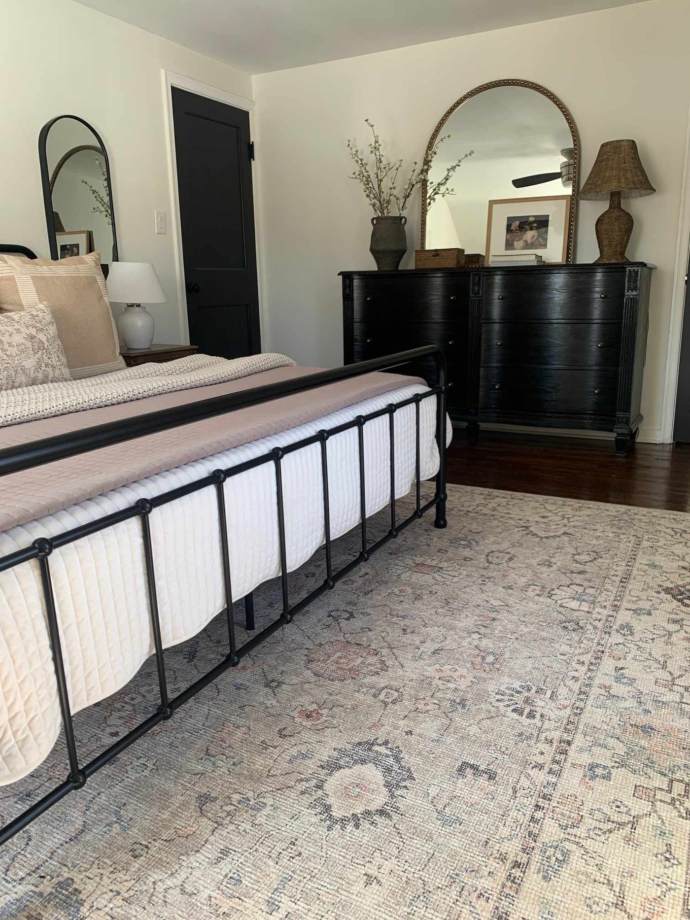Davina Machine Woven Becki Owens x LIVABLISS BOCC-2302 Area Rug by Boutique Rugs