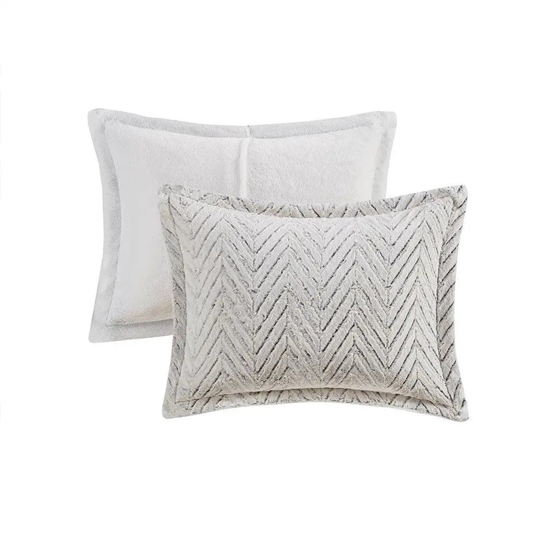 Full/Queen Ultra Plush Down Alternative Comforter Set by HouseOfZazla