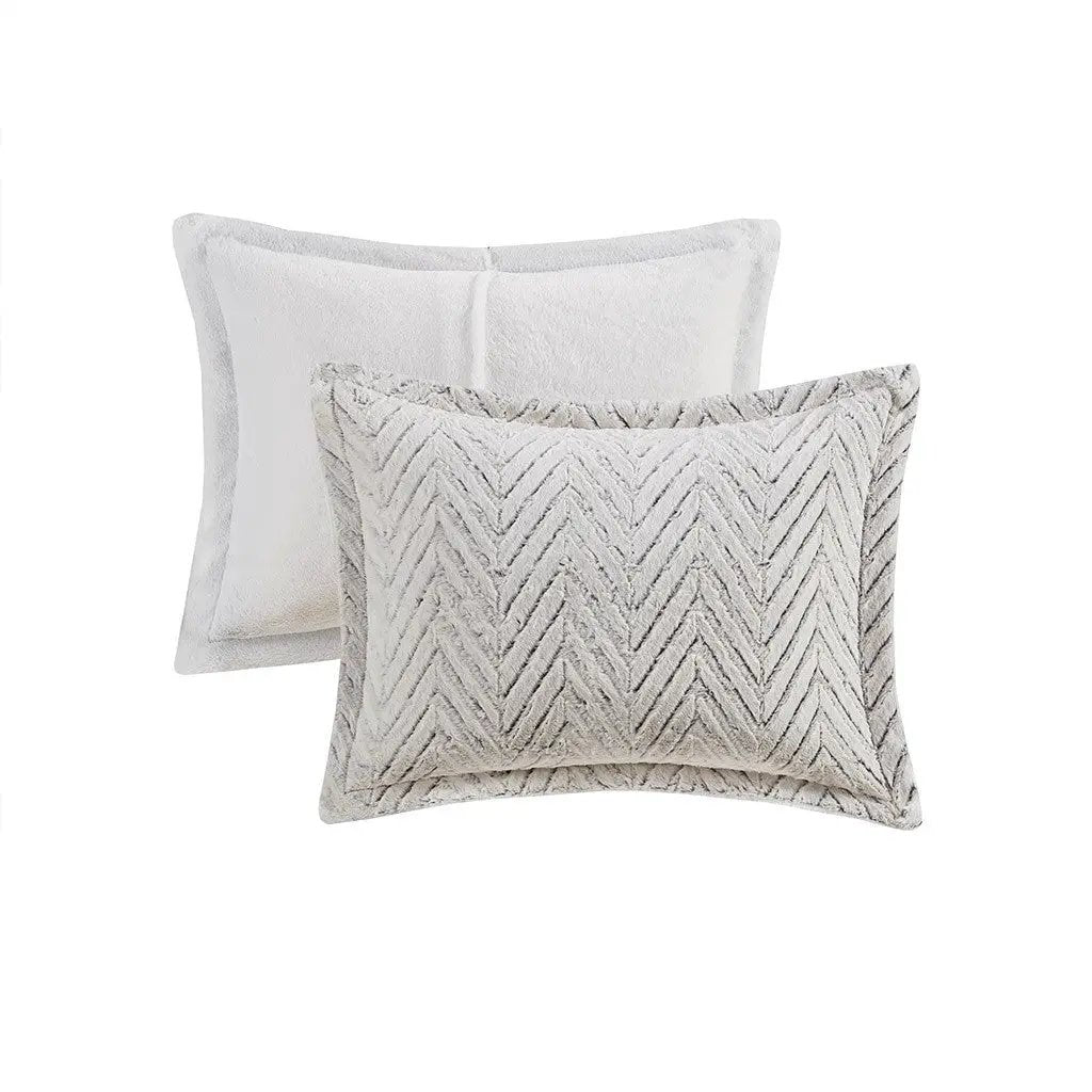 King/Cal King Ultra Plush Down Alternative Comforter Set by HouseOfZazla