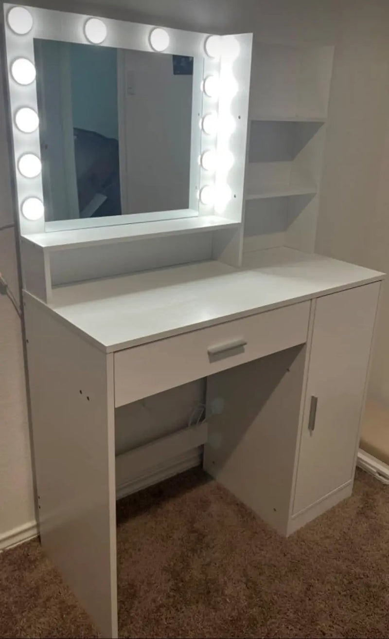Pink Vanity Desk with Mirror & Light by HouseOfZazla