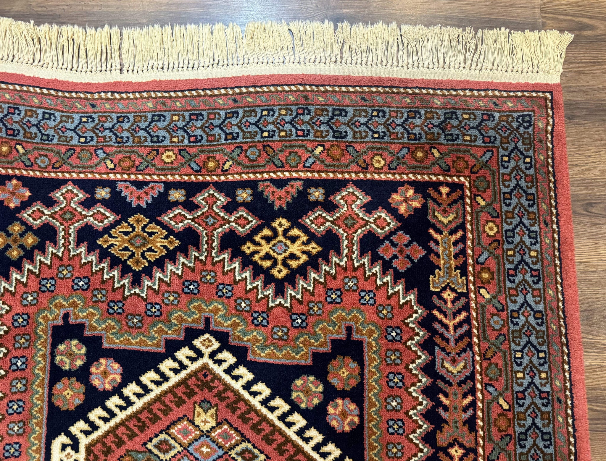 5x7 Persian Tribal Design Rug, Wool, Geometric Medallions, Vintage, Power Loomed by Jewel Rugs