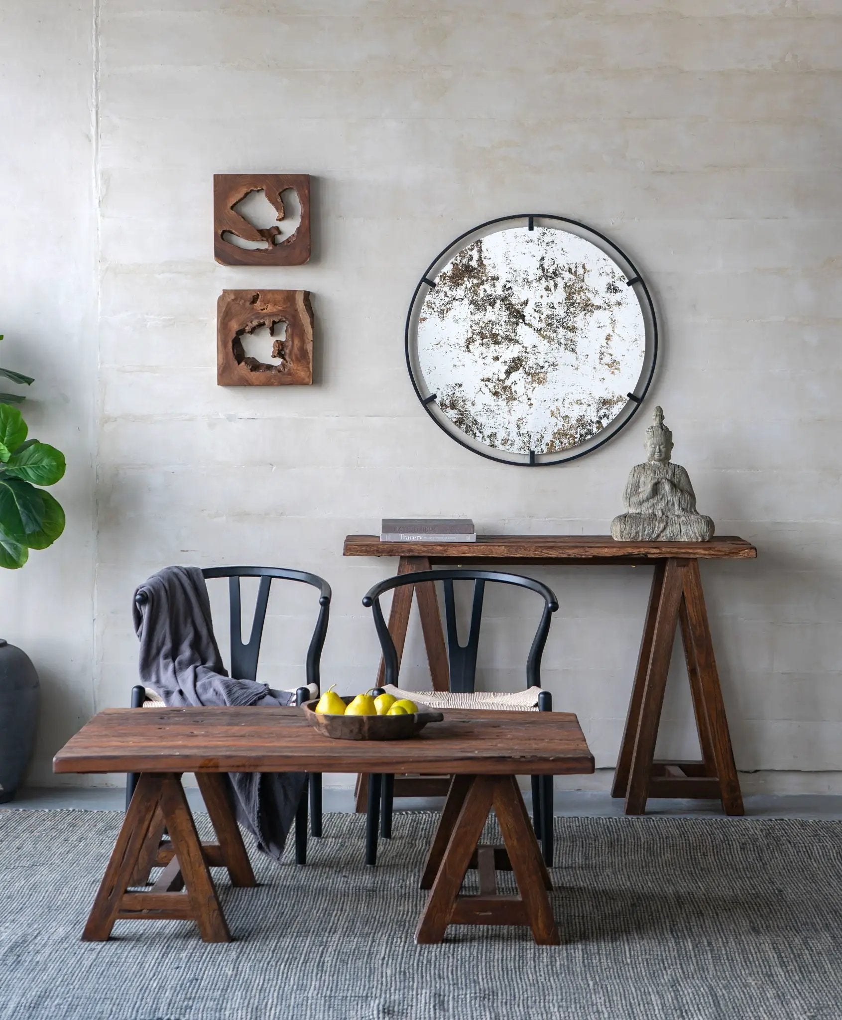 Theodor - Mirror With Industrial Design Round Mirror With Metal Frame For Wall Decor & Entryway Console Lean Against Wall - Black by HouseOfZazla