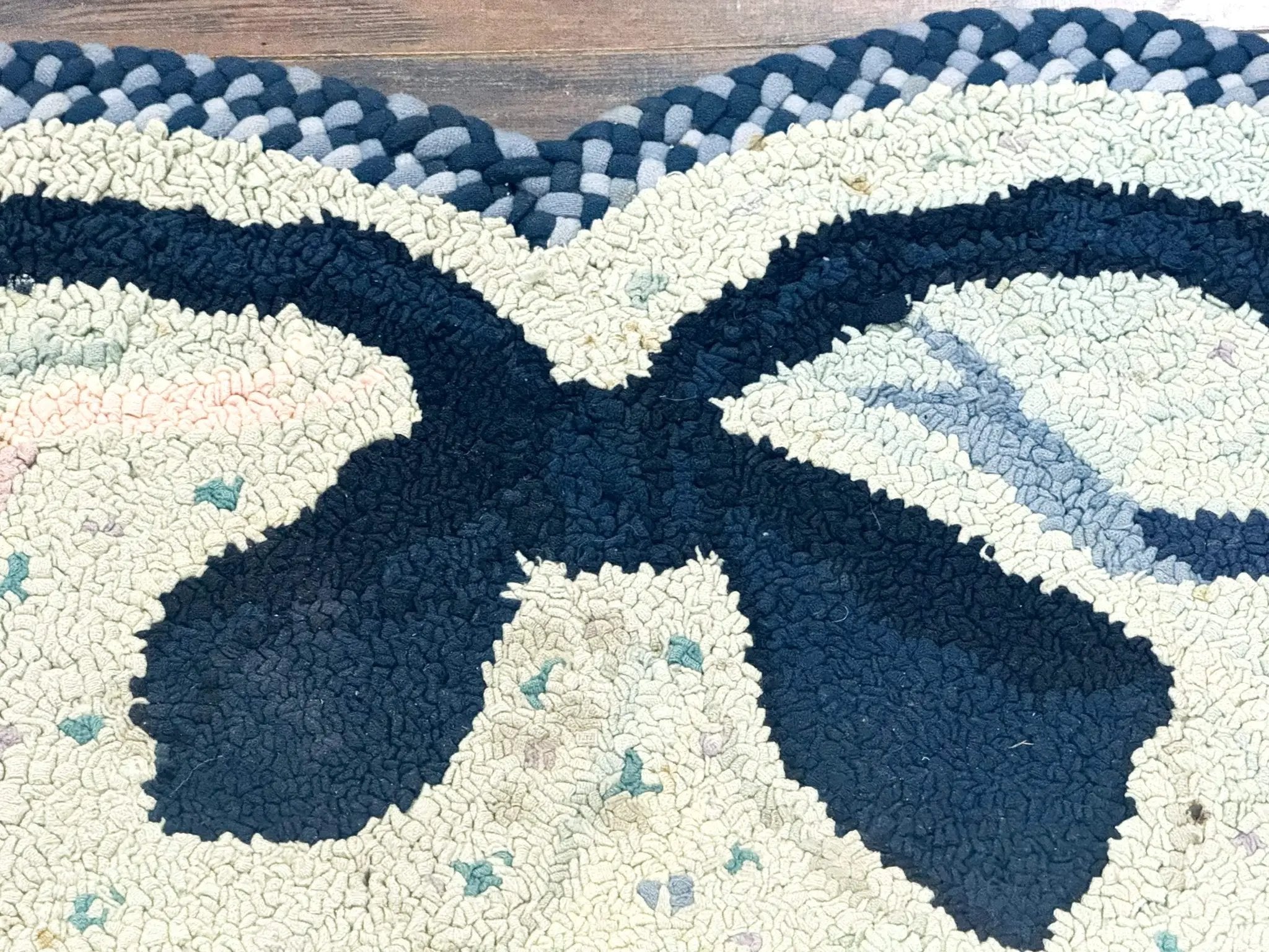 Small American Hooked Rug, Vintage Welcome Mat, Heart Shaped, Ivory and Blue by Jewel Rugs