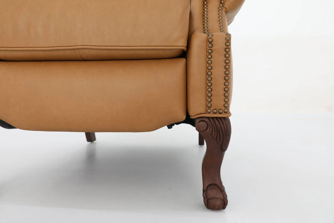 Danbury - Recliner by Unique Piece Furniture