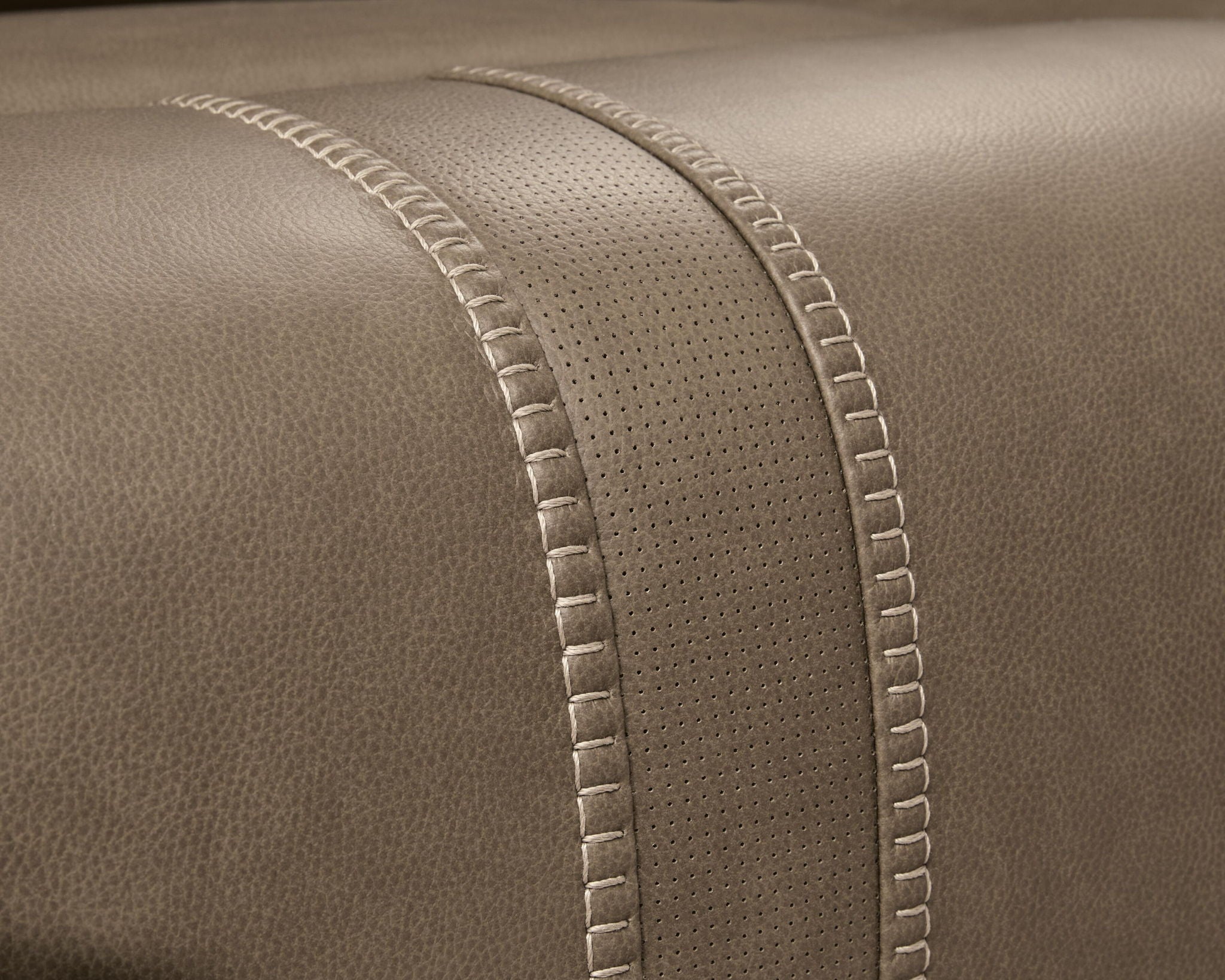 Max-Momentum - Reclining Sectional by Unique Piece Furniture