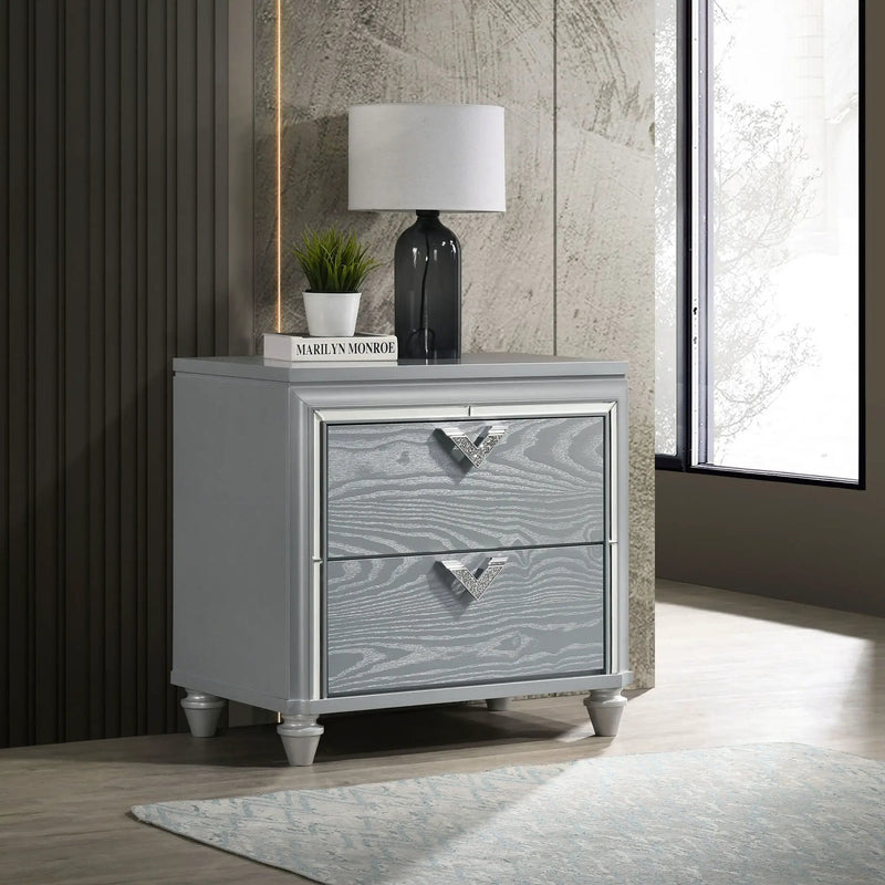 Delacroix - 2 Drawer Nightstand With Felt Lined Top Drawer - Silver by HouseOfZazla