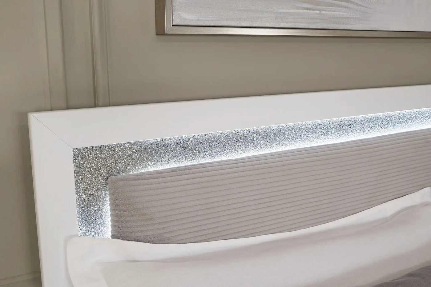 Maeling - Upholstered Panel Headboard by Unique Piece Furniture