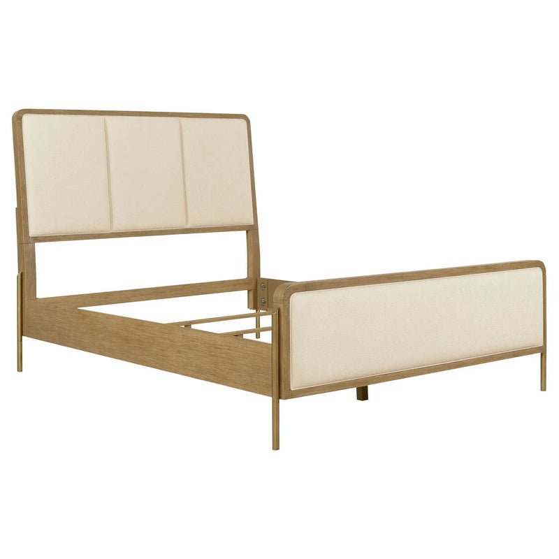 Arini 5-piece Eastern King Bedroom Set Cream and Sand Wash by Unique Piece Furniture