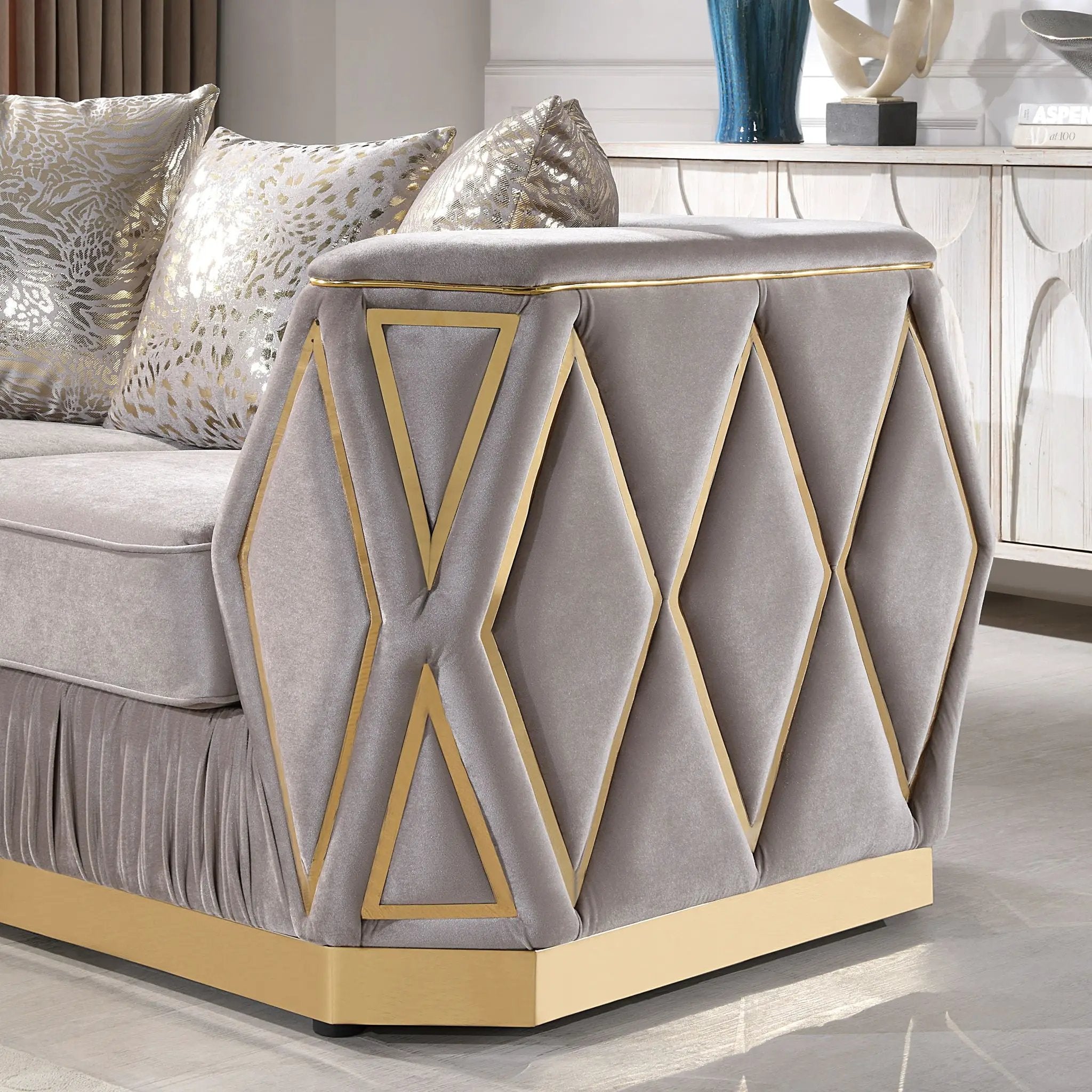 Cavalli Loveseat by HouseOfZazla