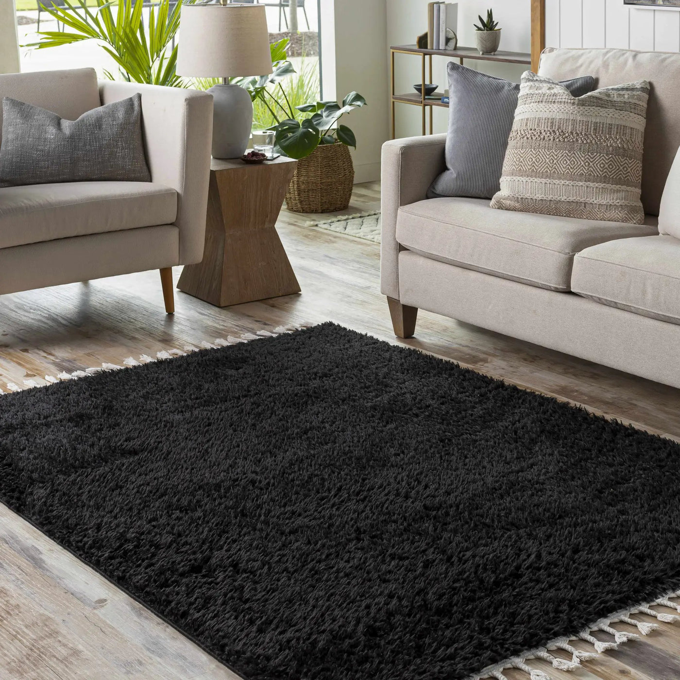 Mampurog Black Shag Rug - Clearance by Boutique Rugs