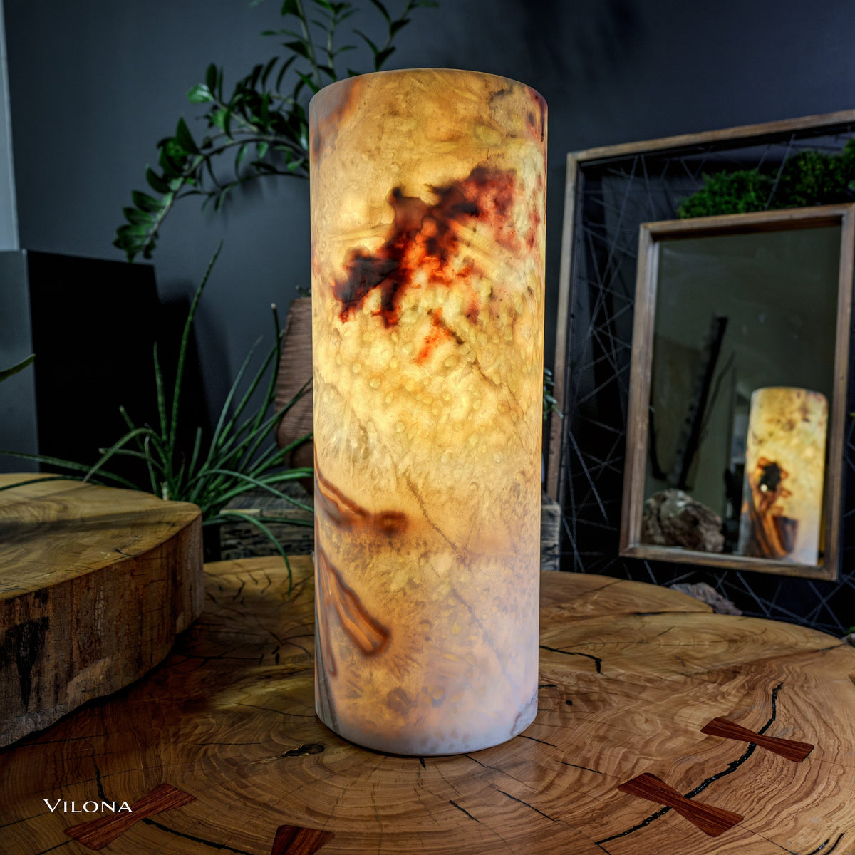 Divina Claire Onyx Table Lamp (1 Of 1), photo 3 of 10