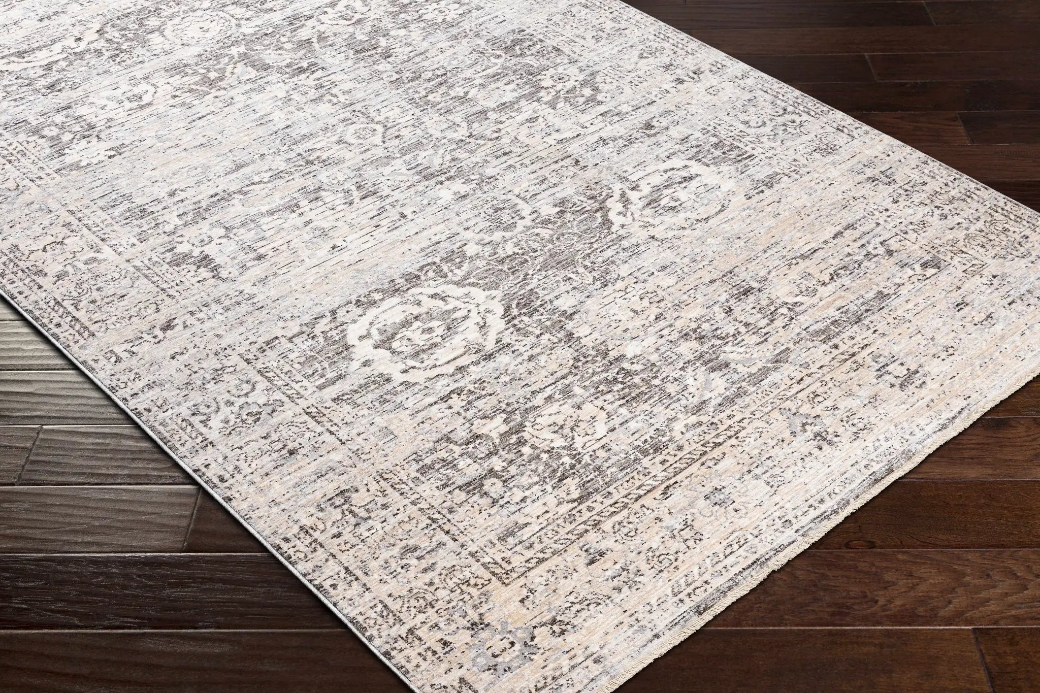 Divisoria Area Rug - Clearance by Boutique Rugs