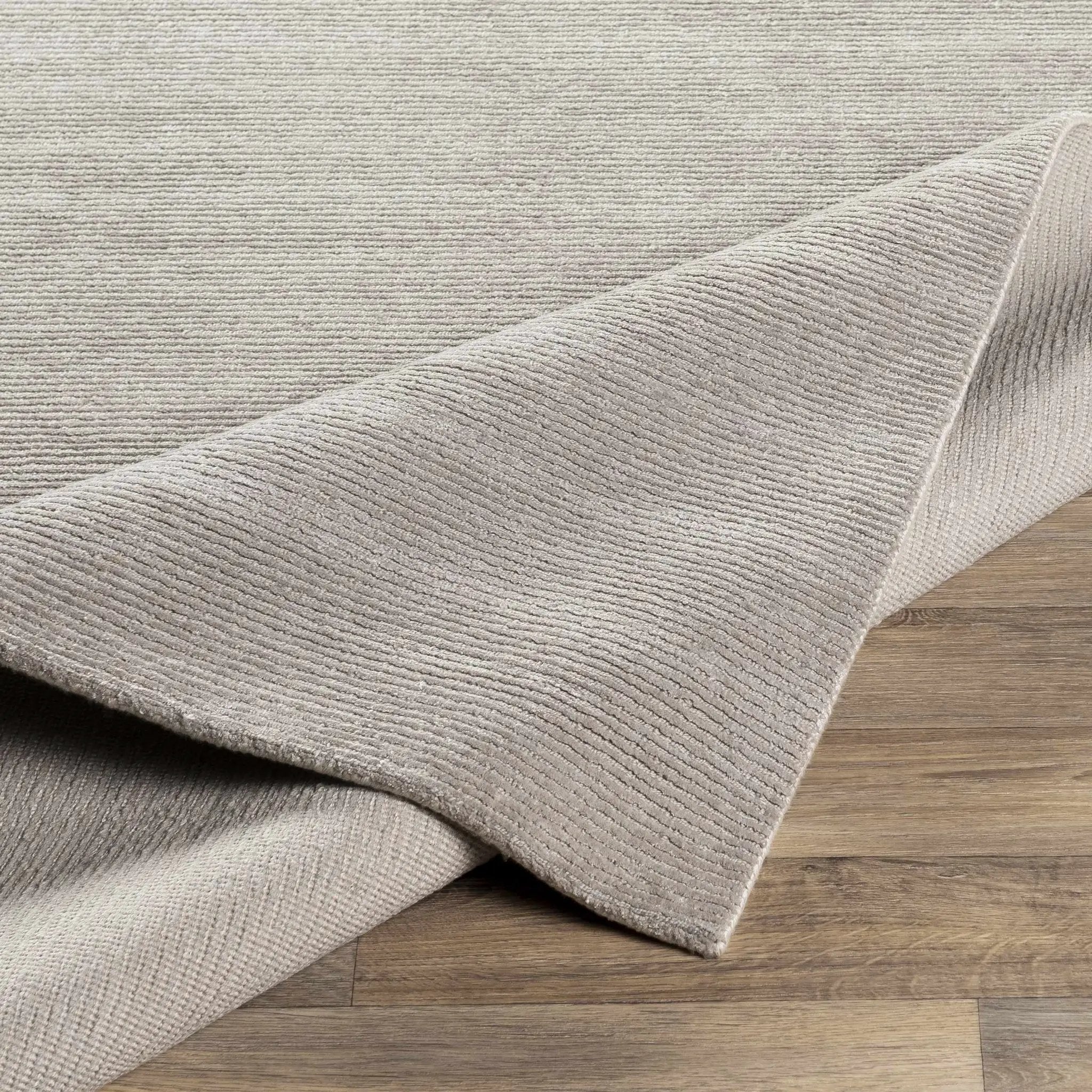 Donegal Carpet - Clearance by Boutique Rugs