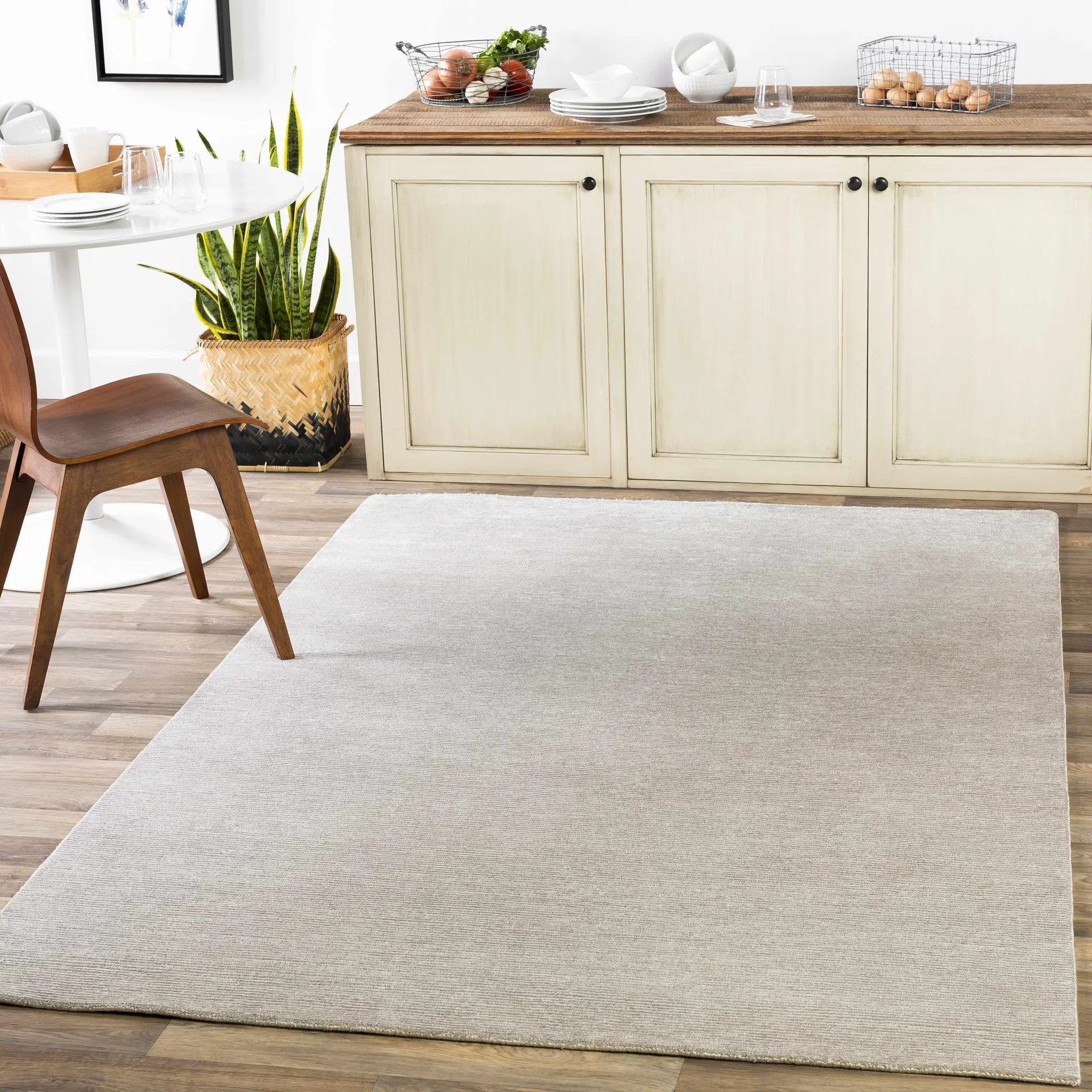 Donegal Carpet - Clearance by Boutique Rugs