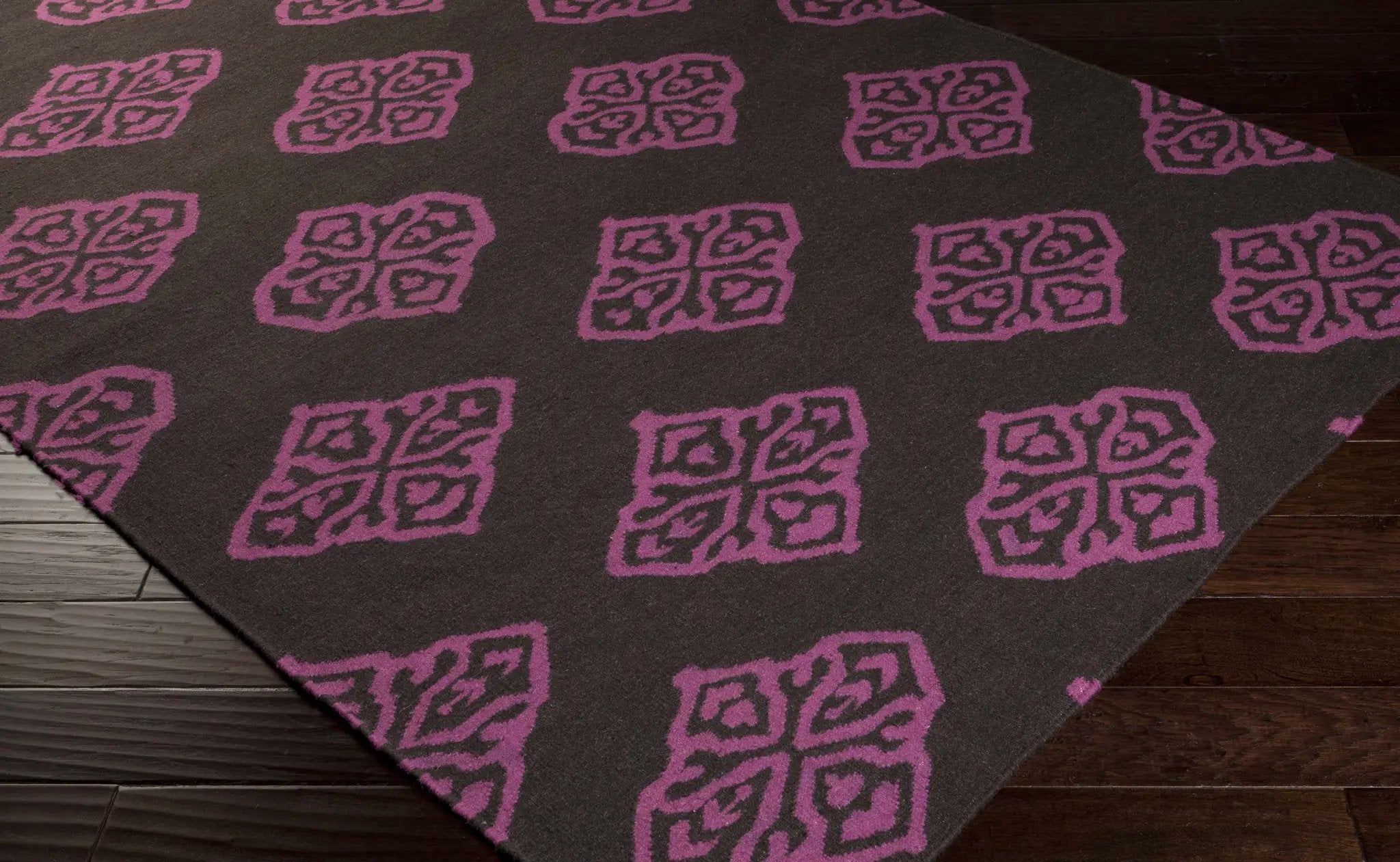 Doran Wool Area Rug - Clearance by Boutique Rugs