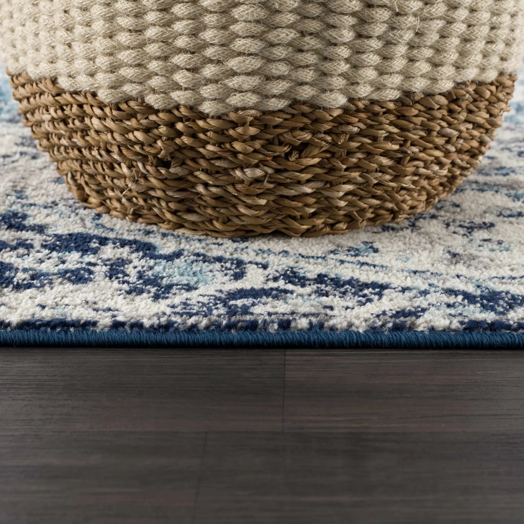 Marash KMRSH-4602 Area Rug - Clearance by Boutique Rugs