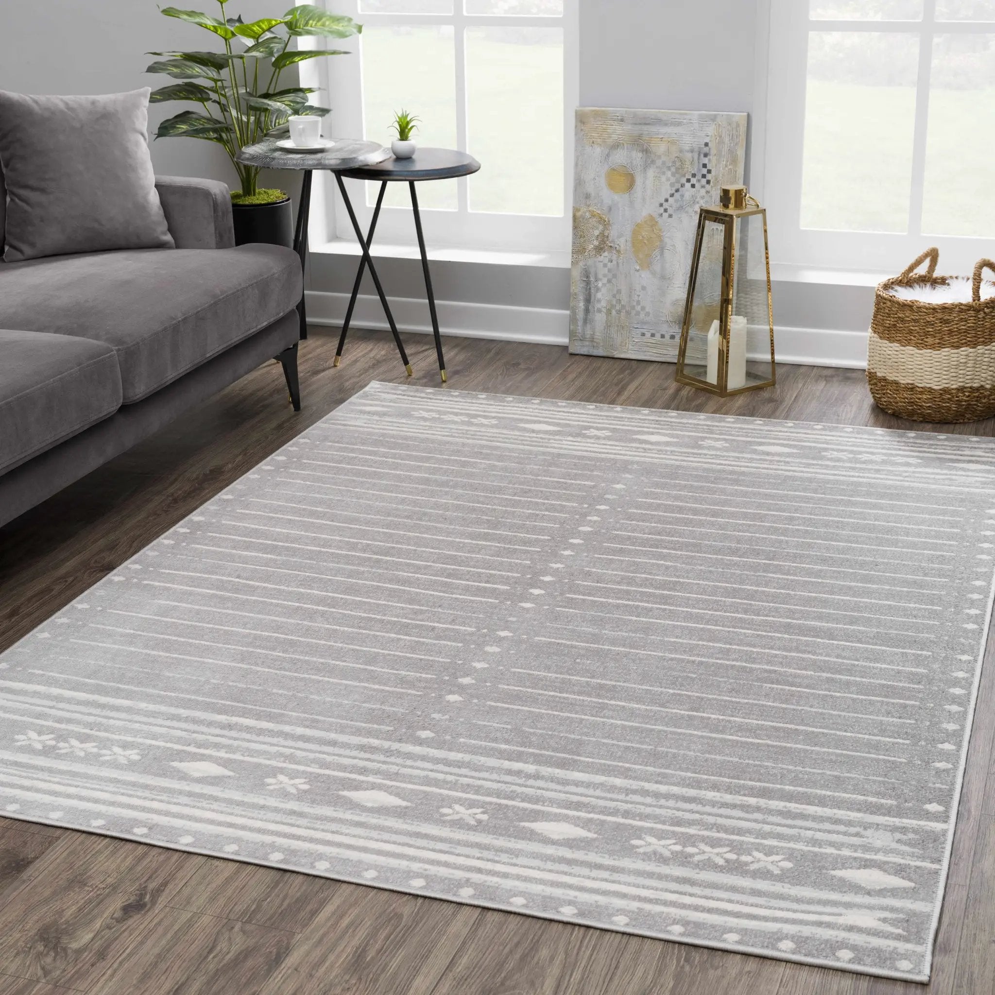 Tigri Aztec Ivory & Gray 2324 Area Rug - Clearance by Boutique Rugs