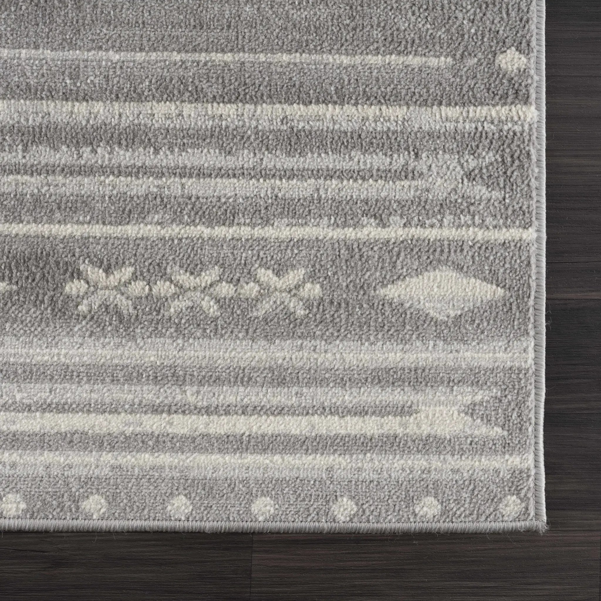 Tigri Aztec Ivory & Gray 2324 Area Rug - Clearance by Boutique Rugs