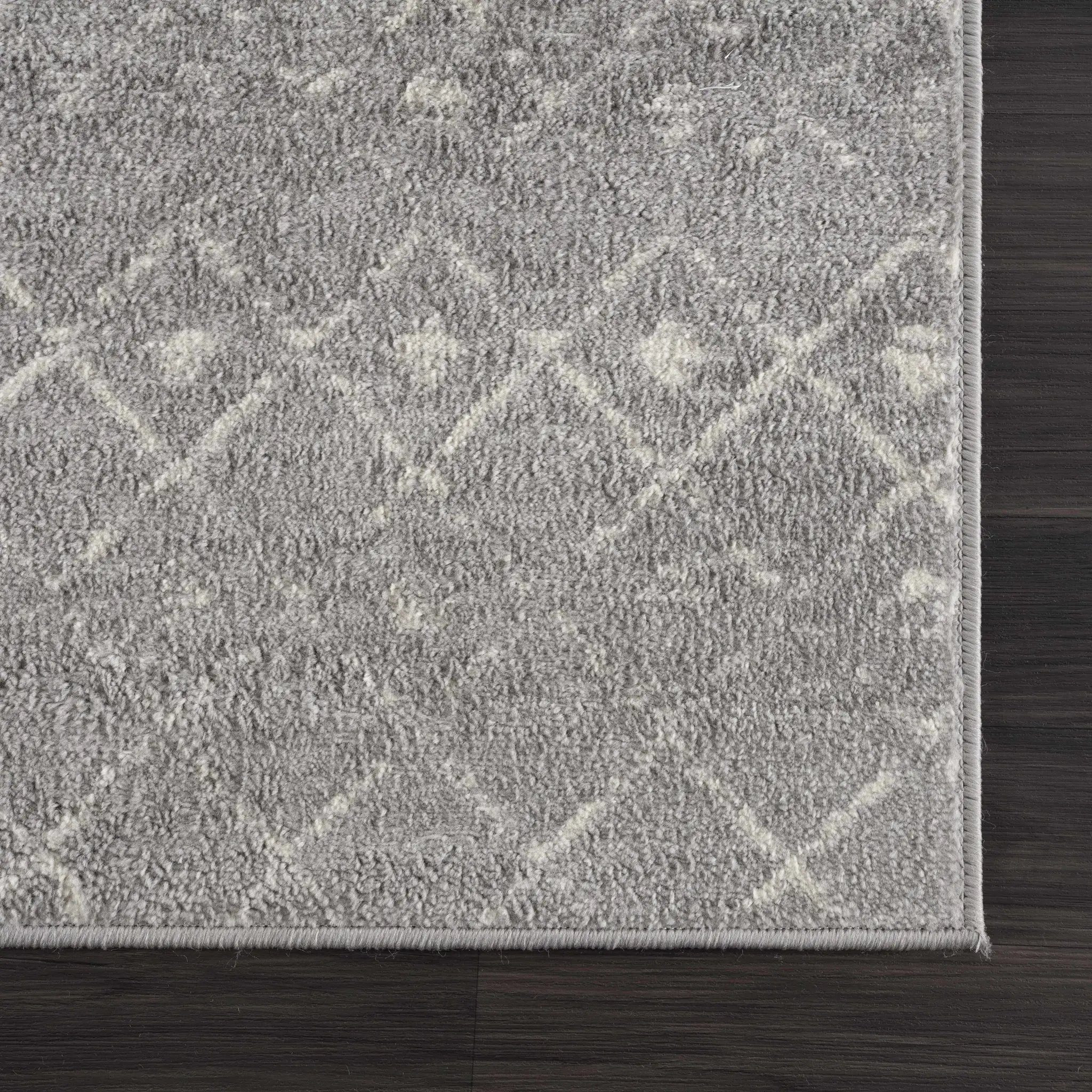 Tigrican Light Gray 2334 Area Rug - Clearance by Boutique Rugs