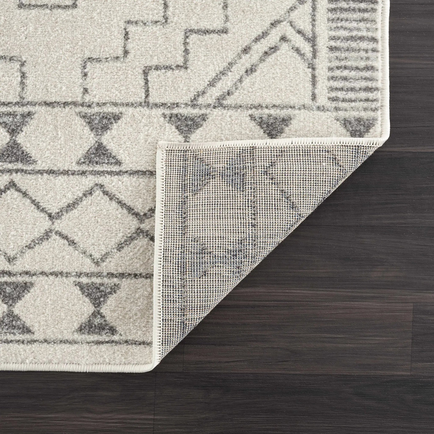 KMRSH-4614 Ivory Tribal Carpet - Clearance by Boutique Rugs