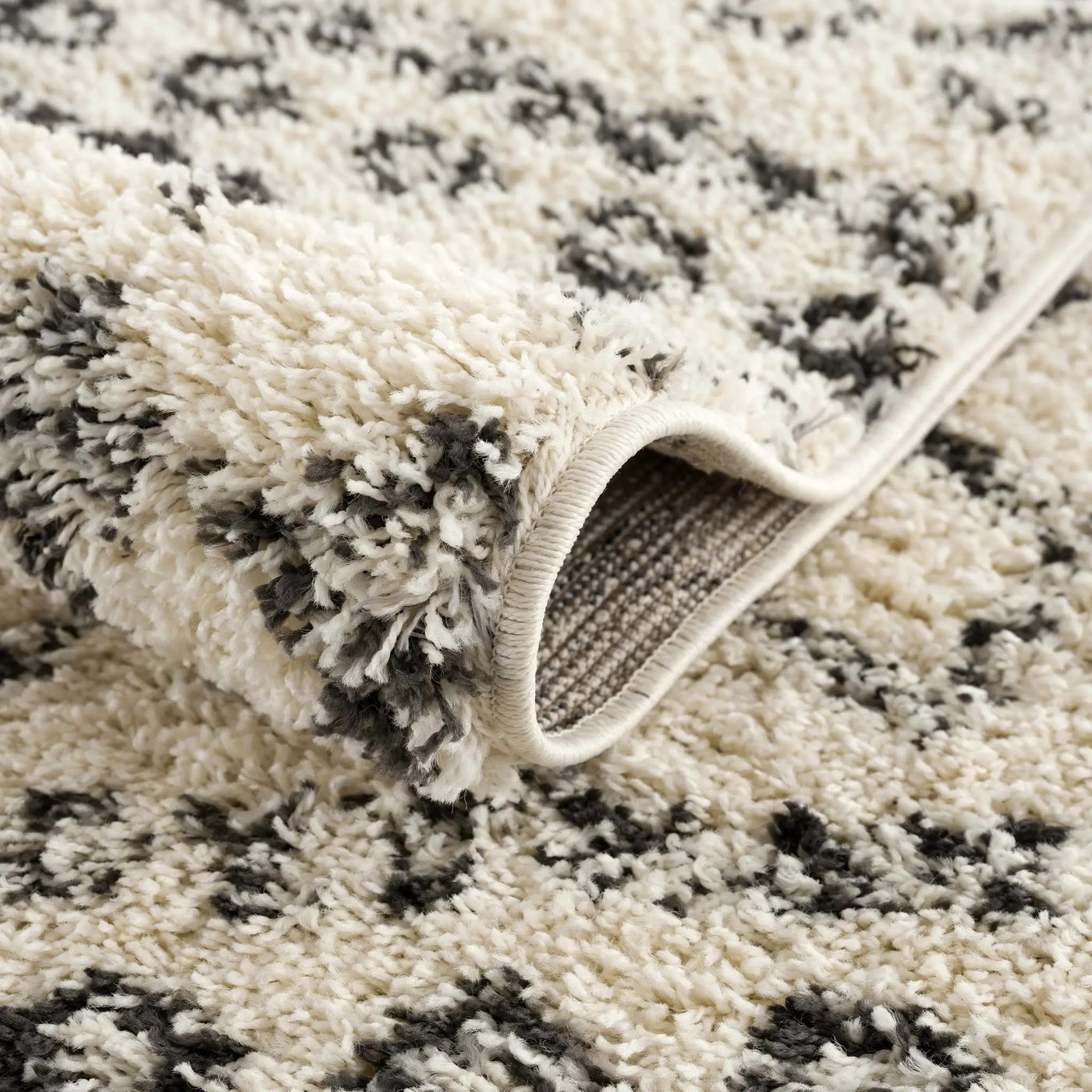 Duncans Area Rug - Clearance by Boutique Rugs
