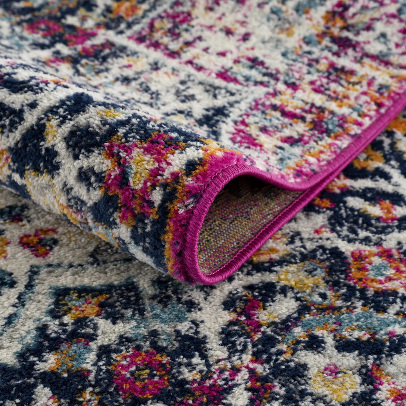 Marash KMRSH-4601 Area Rug - Clearance by Boutique Rugs