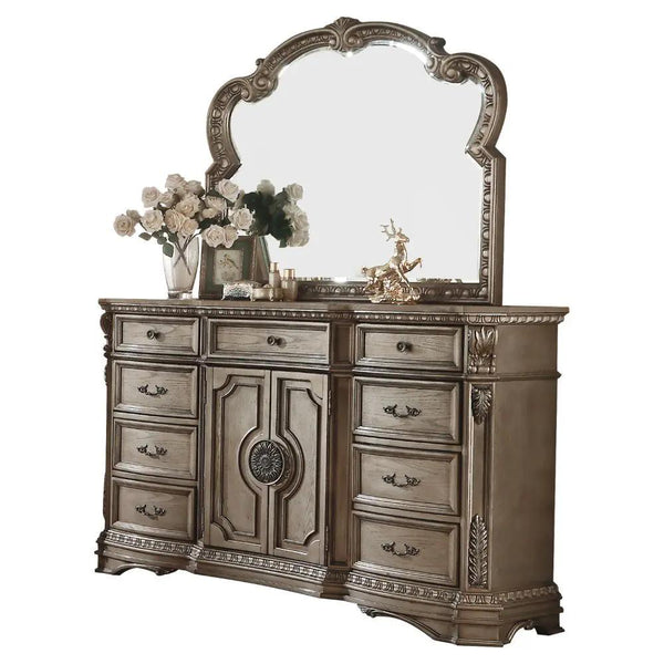 Northville - Commode