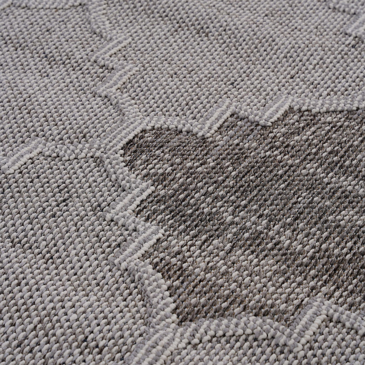 Guros - Indoor / Outdoor Trellis Area Rug, photo 15 of 16