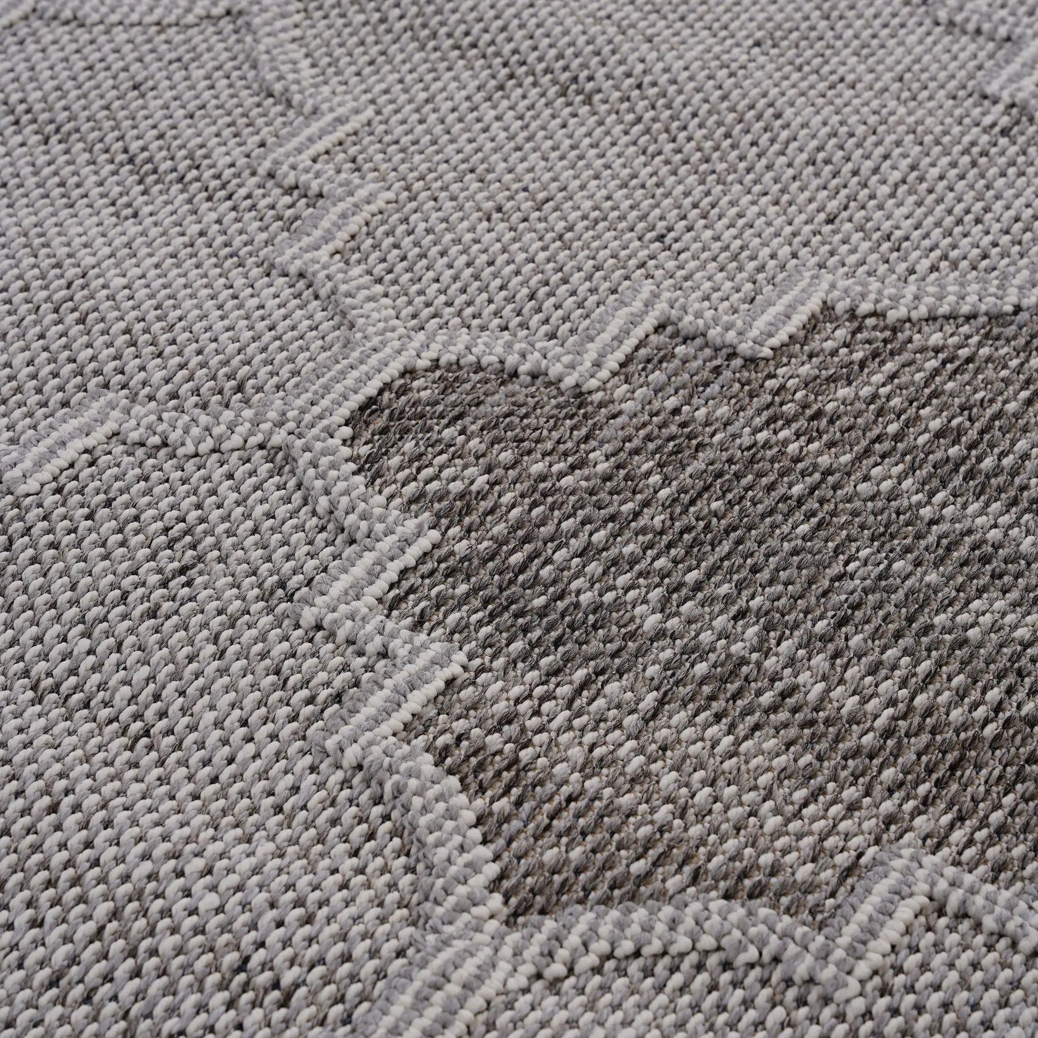 Guros - Indoor / Outdoor Trellis Area Rug by Unique Piece Furniture
